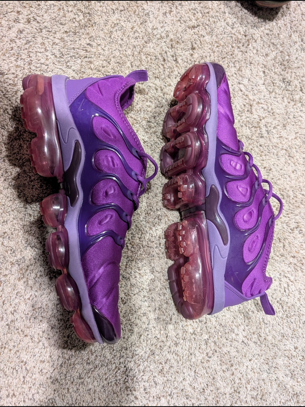 Nike Air VaporMax Plus Sneakers